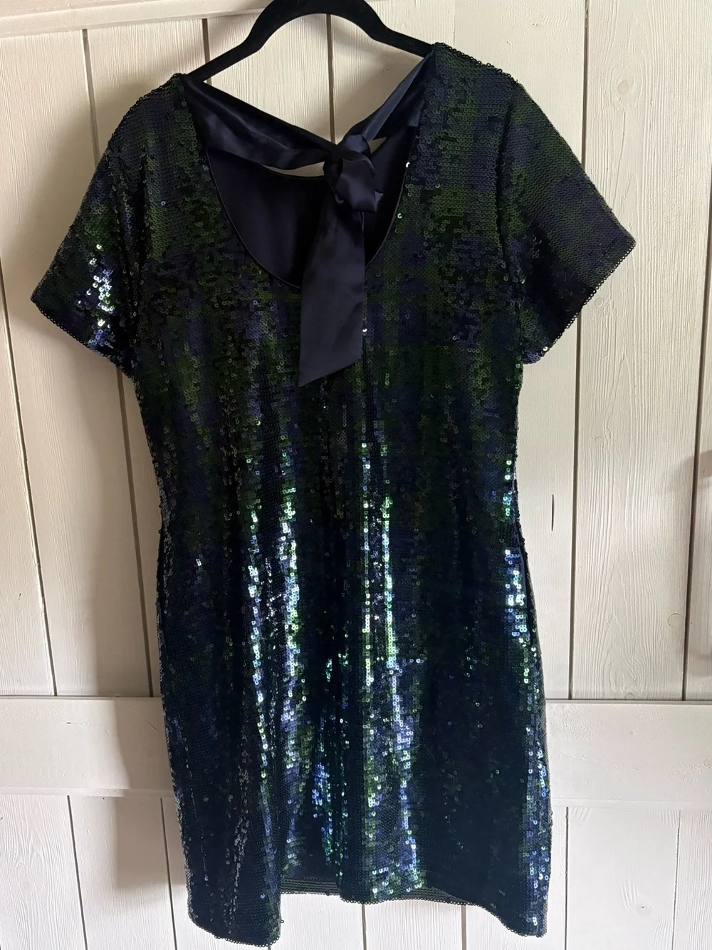 crown & ivy Navy and Green Sequin Short Sleeve Dress - Picture 4 of 6